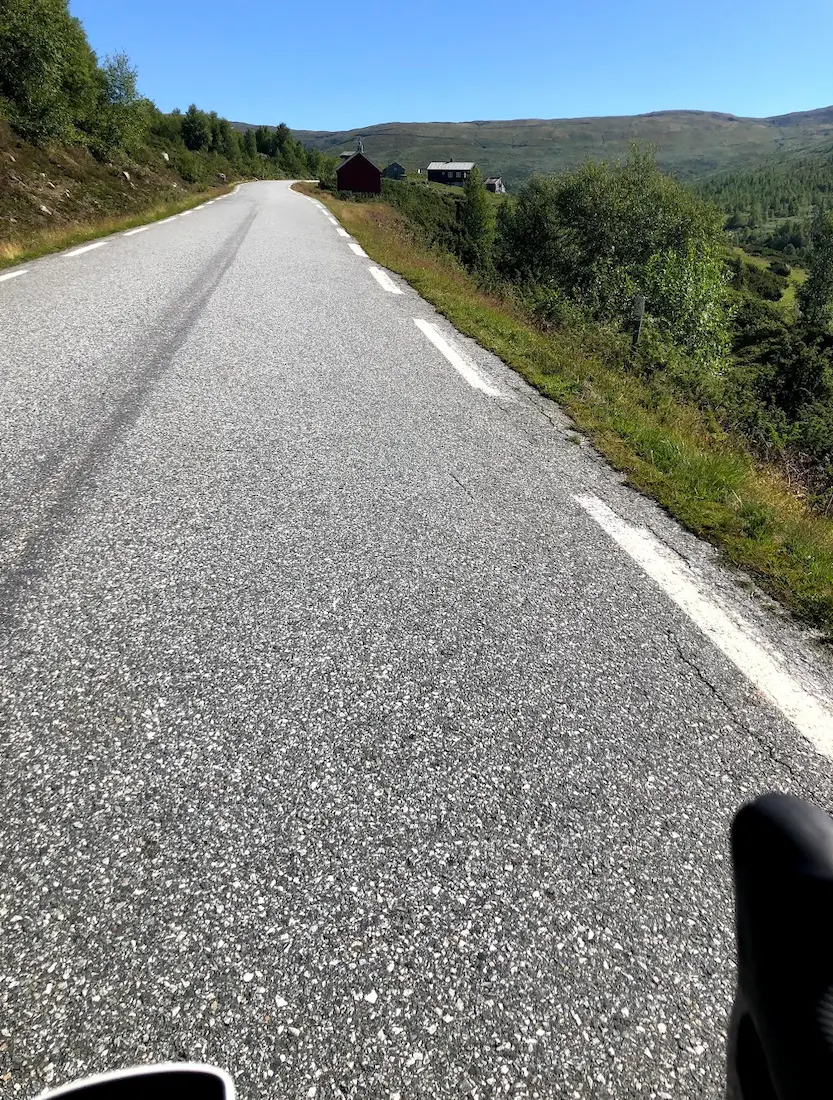 Aurlandsfjellet Snow Road cycling — open alpine plateau near the 1,286m summit above Aurland