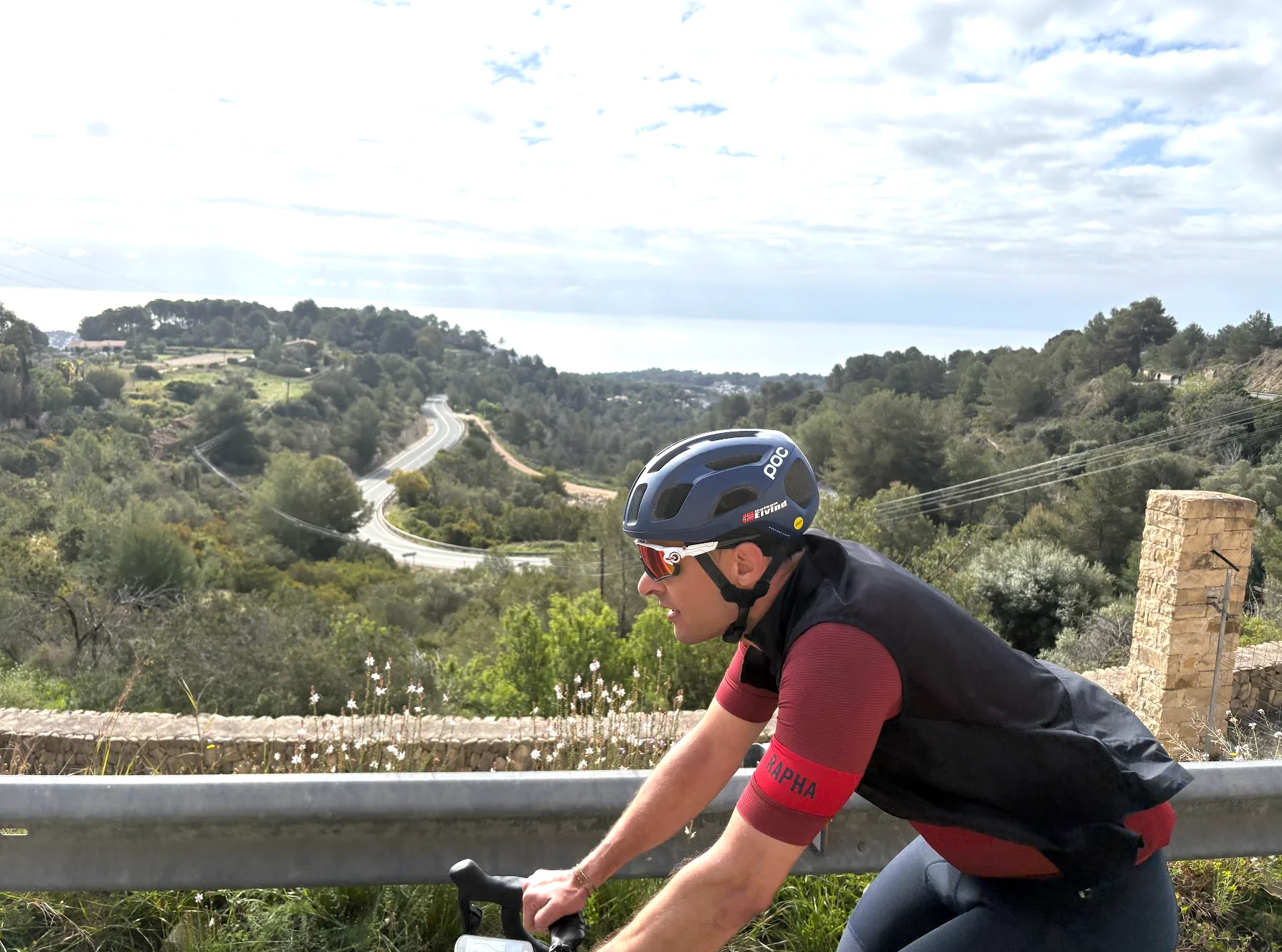 La Fustera climb, Costa Blanca Calpe — Category 3 coastal approach on the Vall d'Ebo route