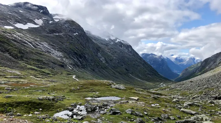 Cycling Gamle Strynefjellsveg from Hjelle — historic mountain road above Oppstrynsvatnet, Norway