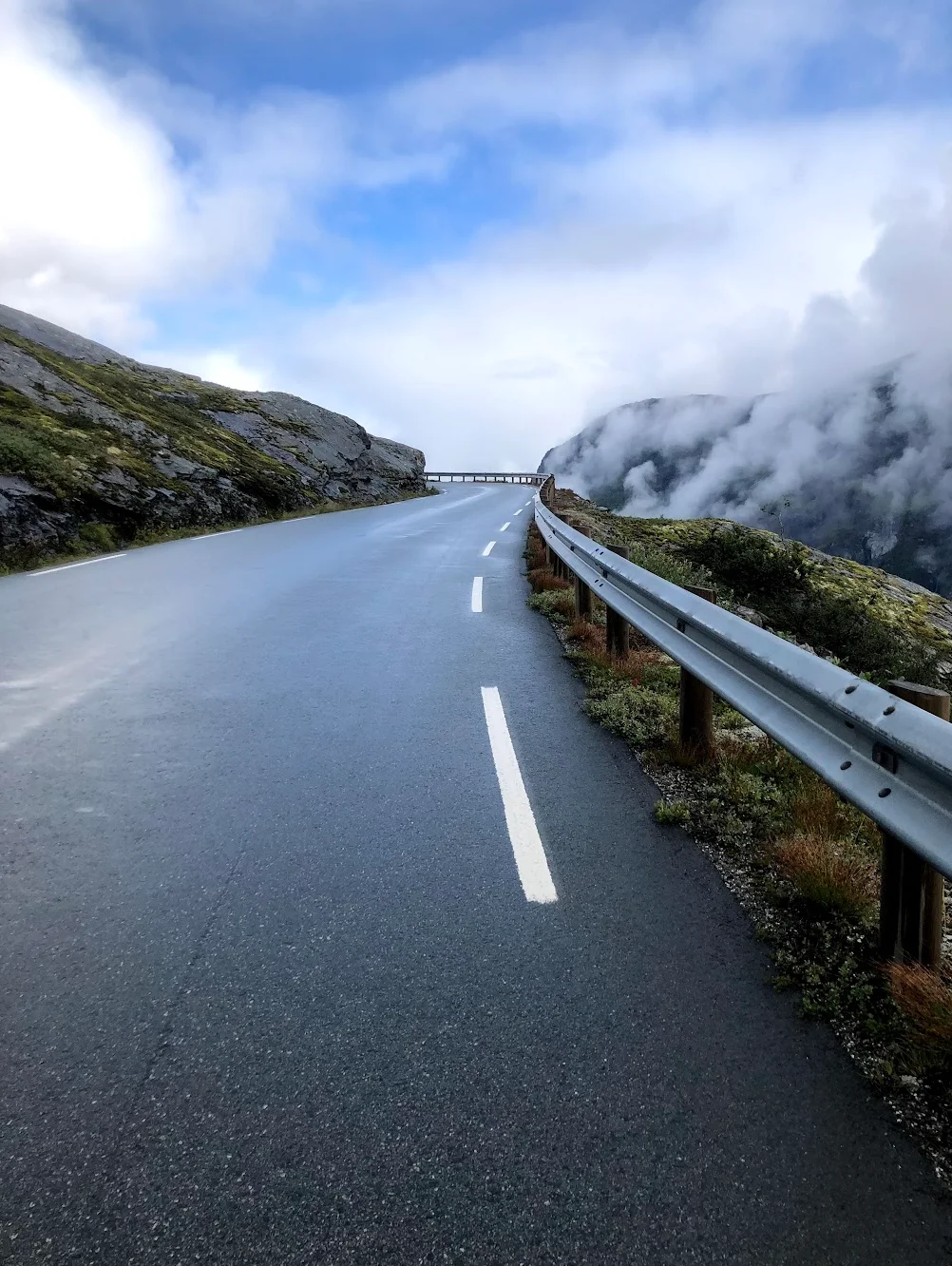 Geirangerfjord Cycling — Dalsnibba HC Climb & Stryn