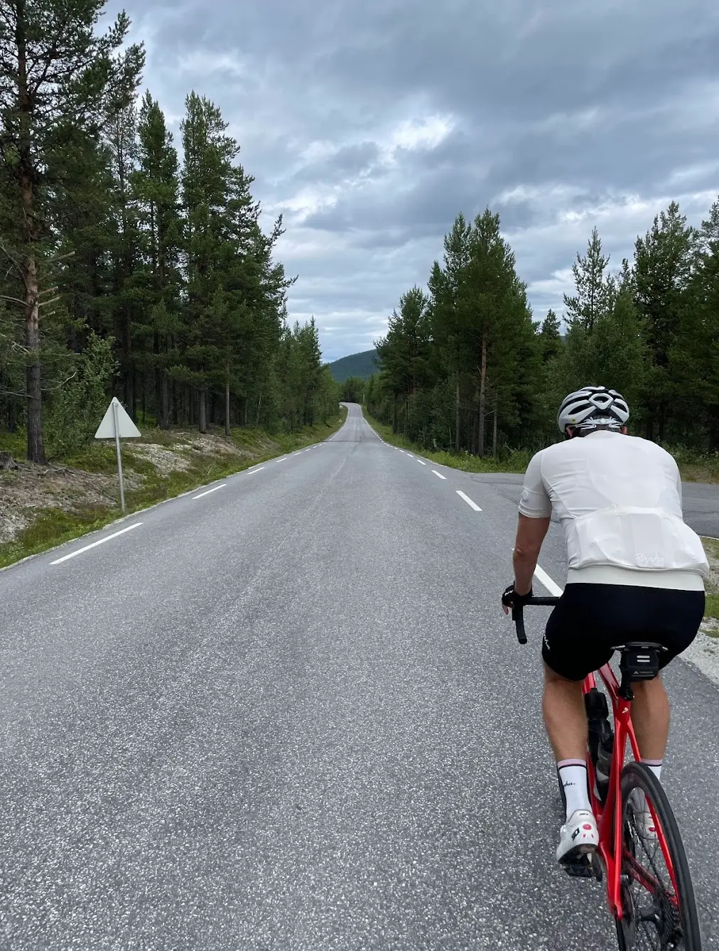Cycling Valdresflye, Norway — Norway's second-highest mountain road hovering above the open alpine plateau