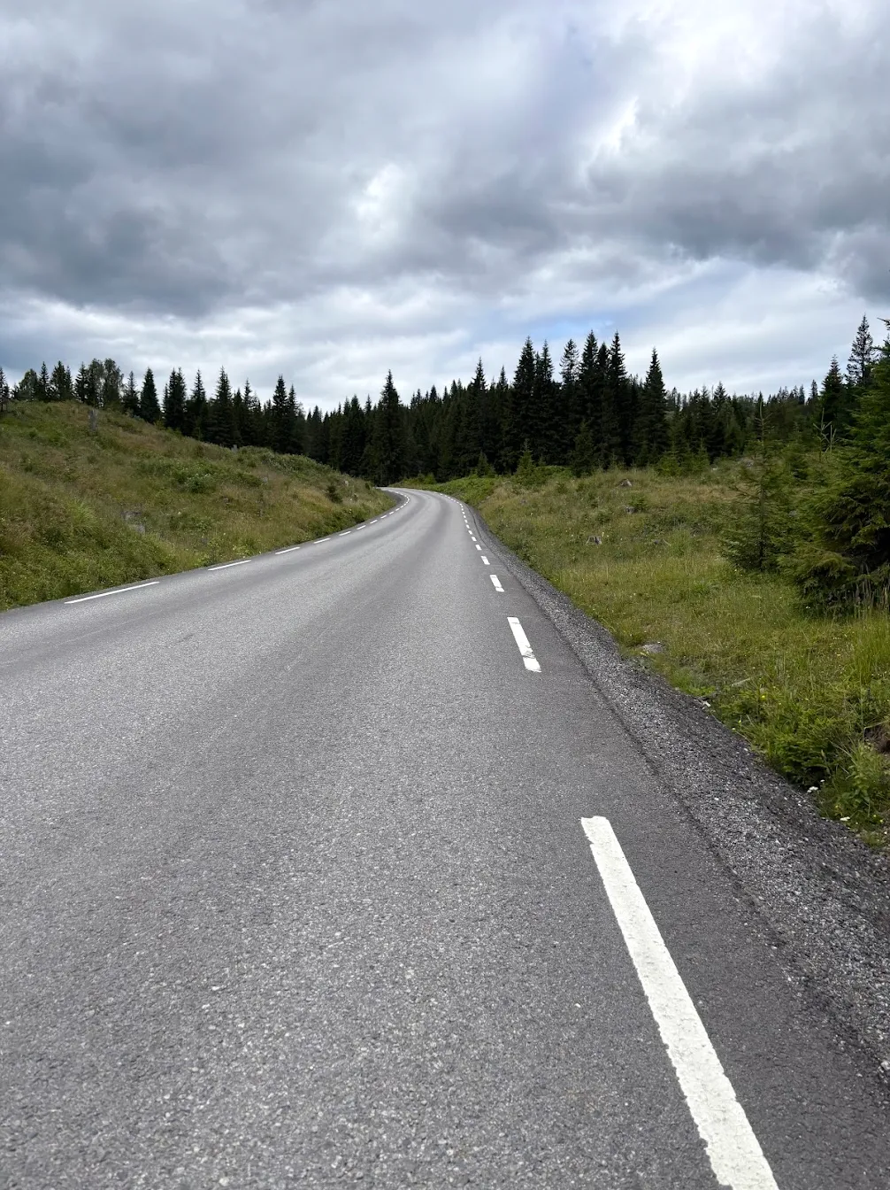Oslo cycling — rolling terrain on the Nordmarka Royal Loop through Rotnes and Harestua