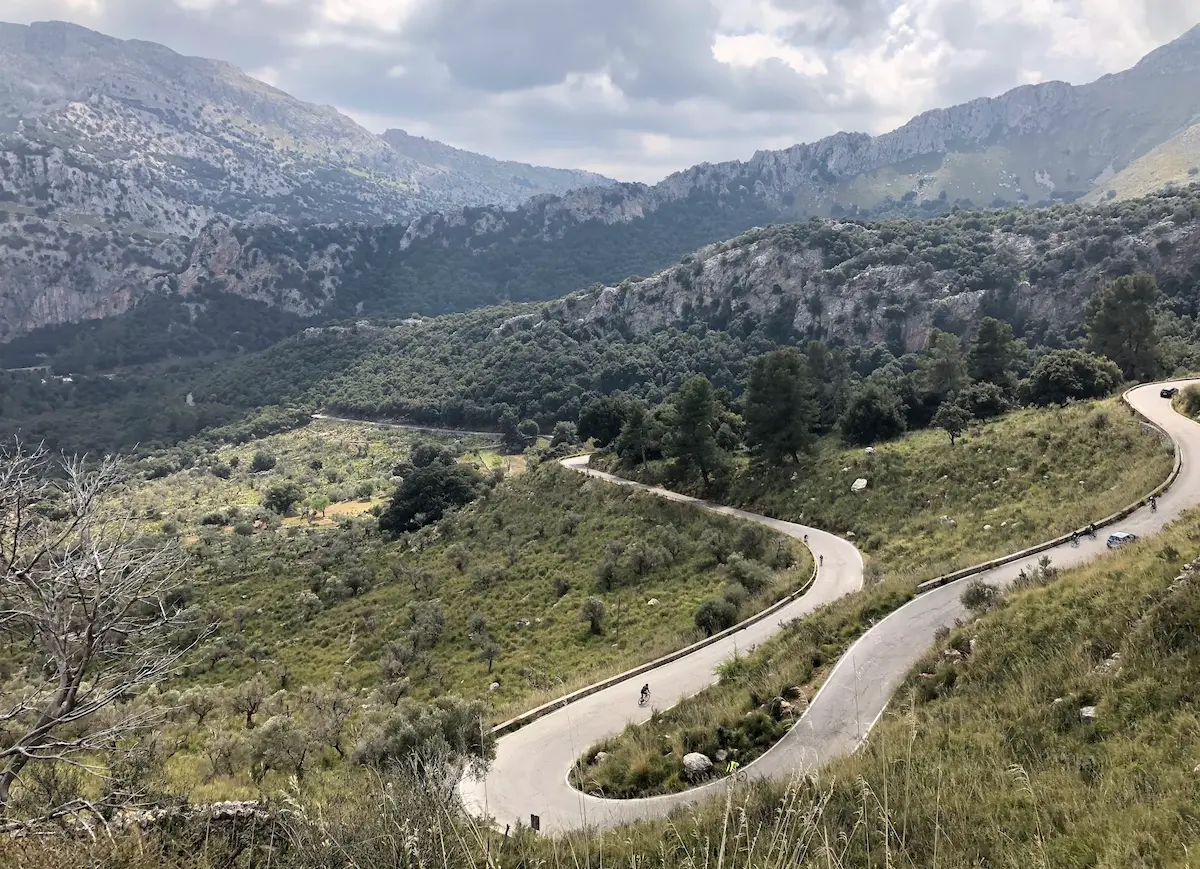 Coll dels Reis summit on the Sa Calobra climb, Mallorca — dramatic mountain scenery at the top of the ascent
